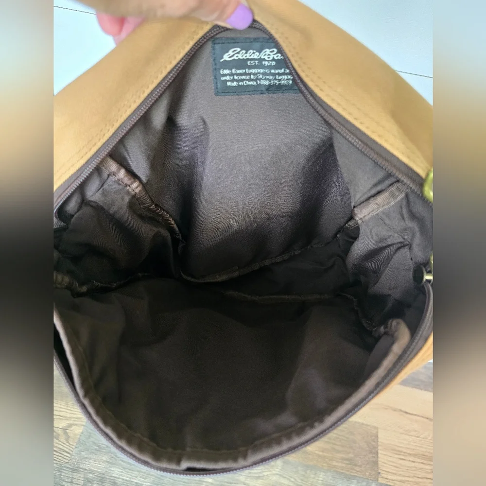 Eddie Bauer Canvas Adventurer Field Messenger School Travel Bag